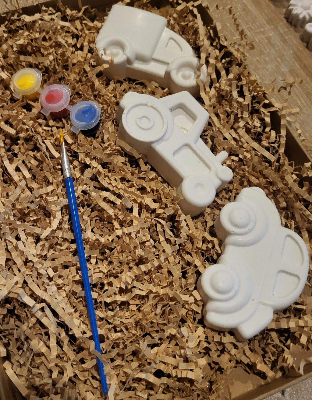 Kit figurine véhicule à peindre