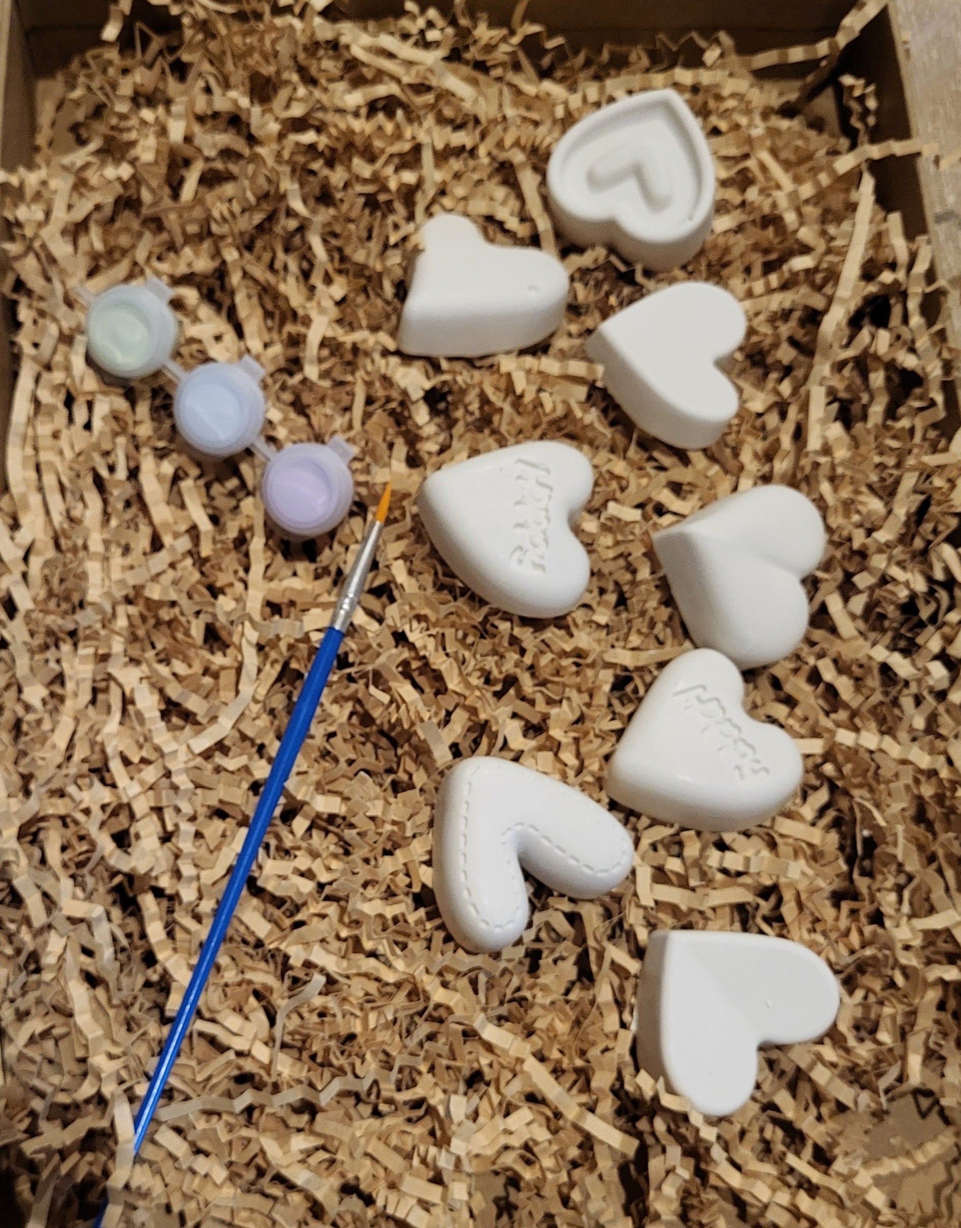 Kit figurines petit coeur à peindre